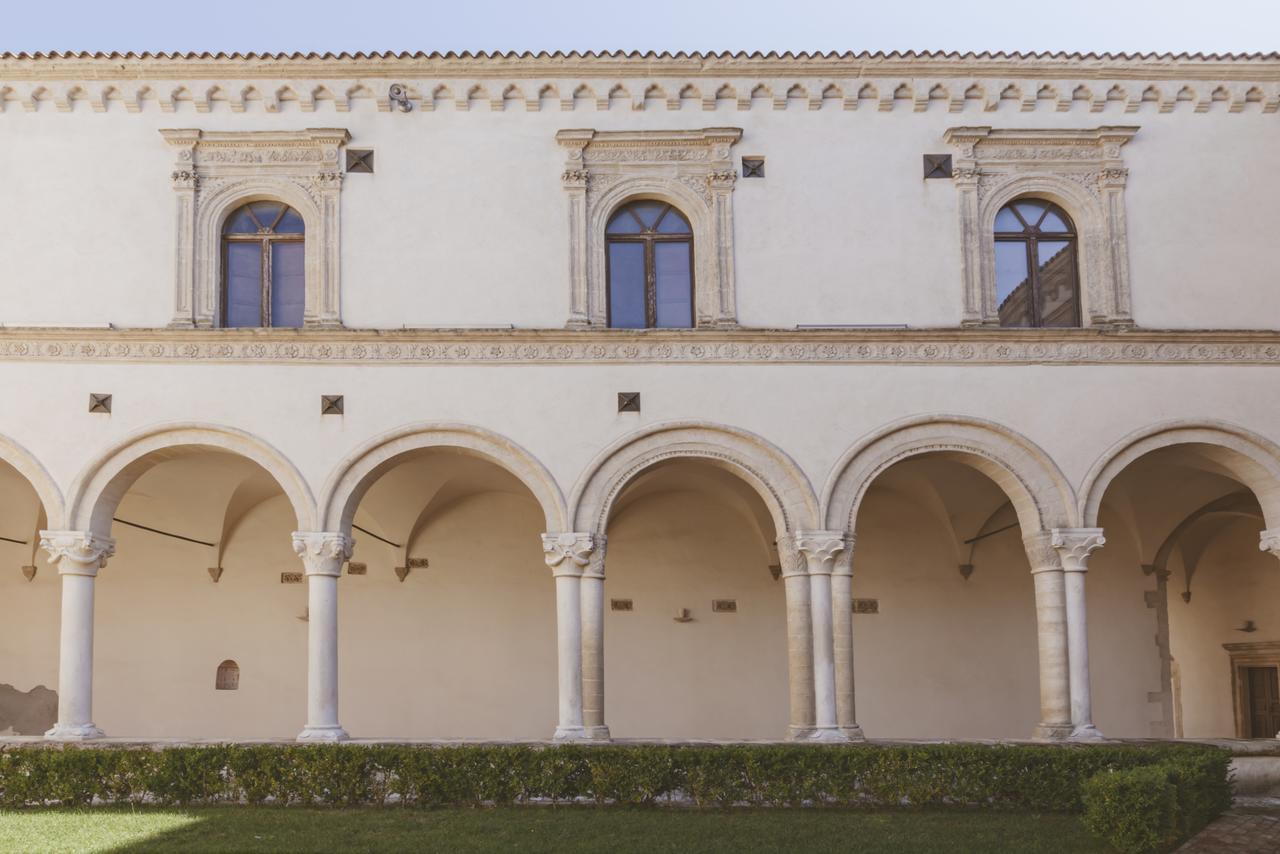 Foresteria Dell'Abbazia Montescaglioso Eksteriør bilde